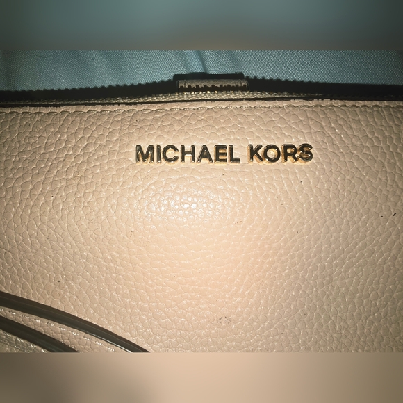 Michael Kors Pink Leather Wristlet Clutch